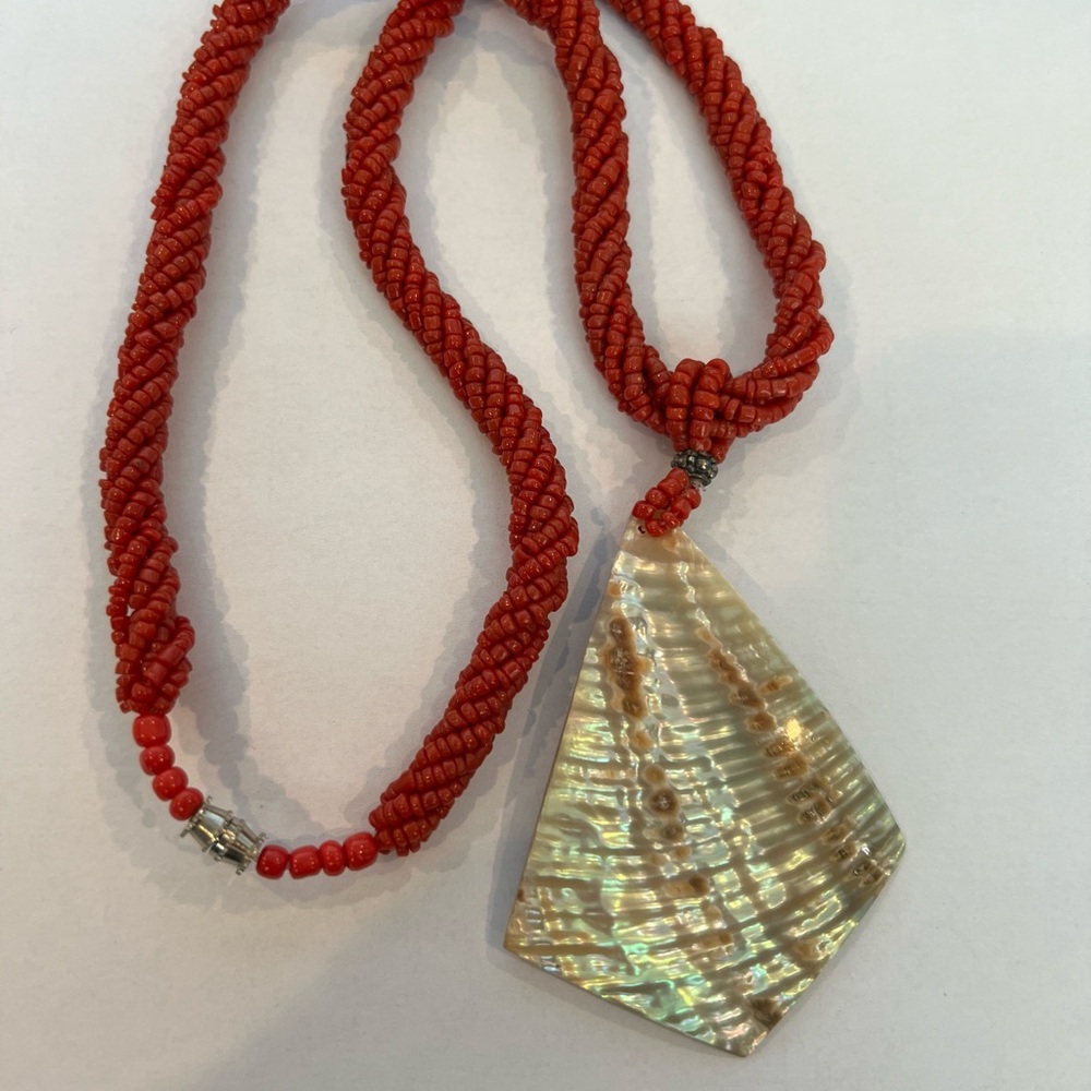 Red beaded shell necklace